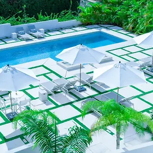 Mullins Grove Aparthotel